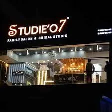 Studieo7 Salon franchise